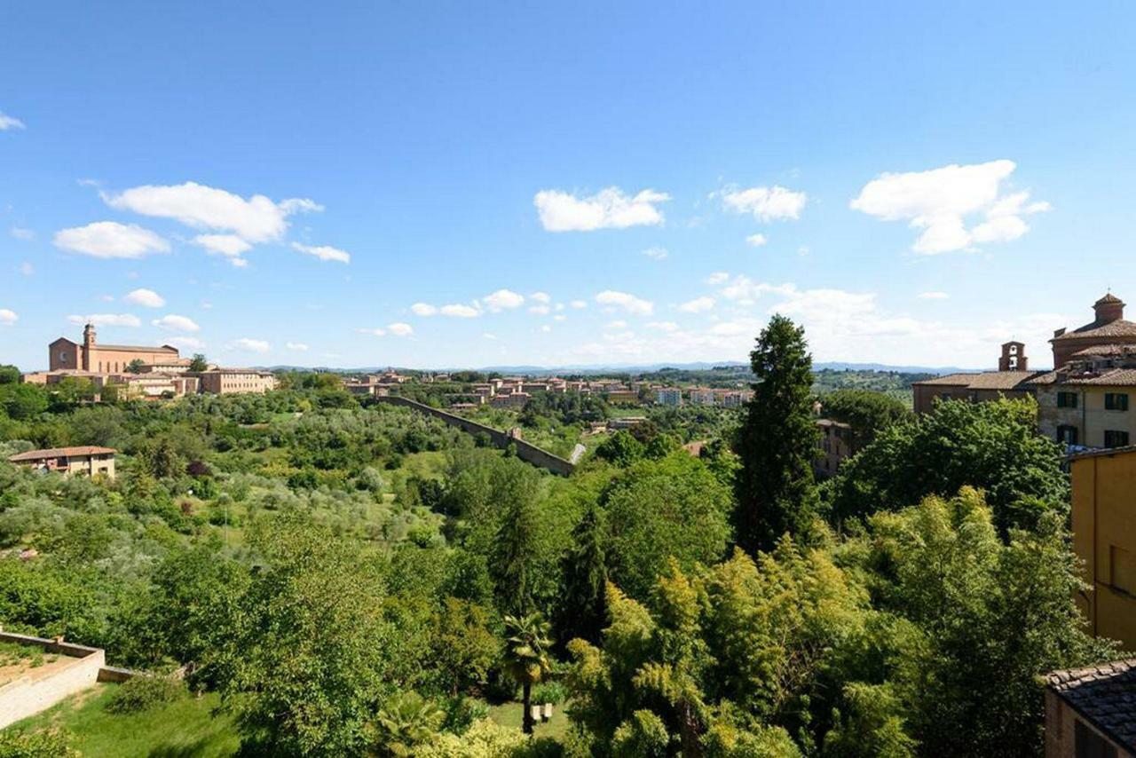 Penthouse In Siena Near Piazza Del Campo Apartman Kültér fotó